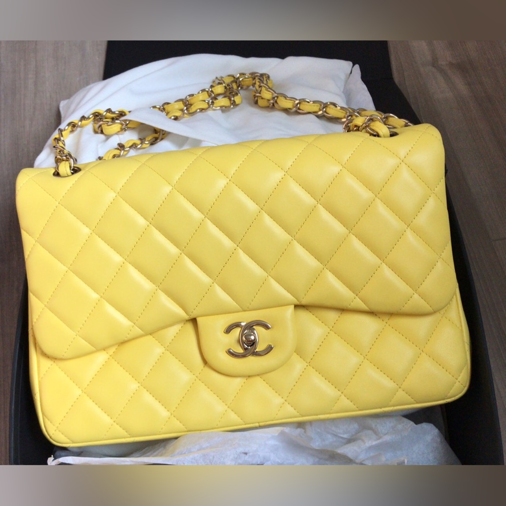 CHANEL Yellow Quilted Lambskin Jumbo Classic Double Flap Bag